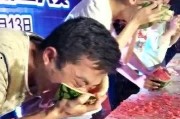 吃瓜比赛搞笑视频大全,笑料横生！吃瓜比赛搞笑视频大盘点